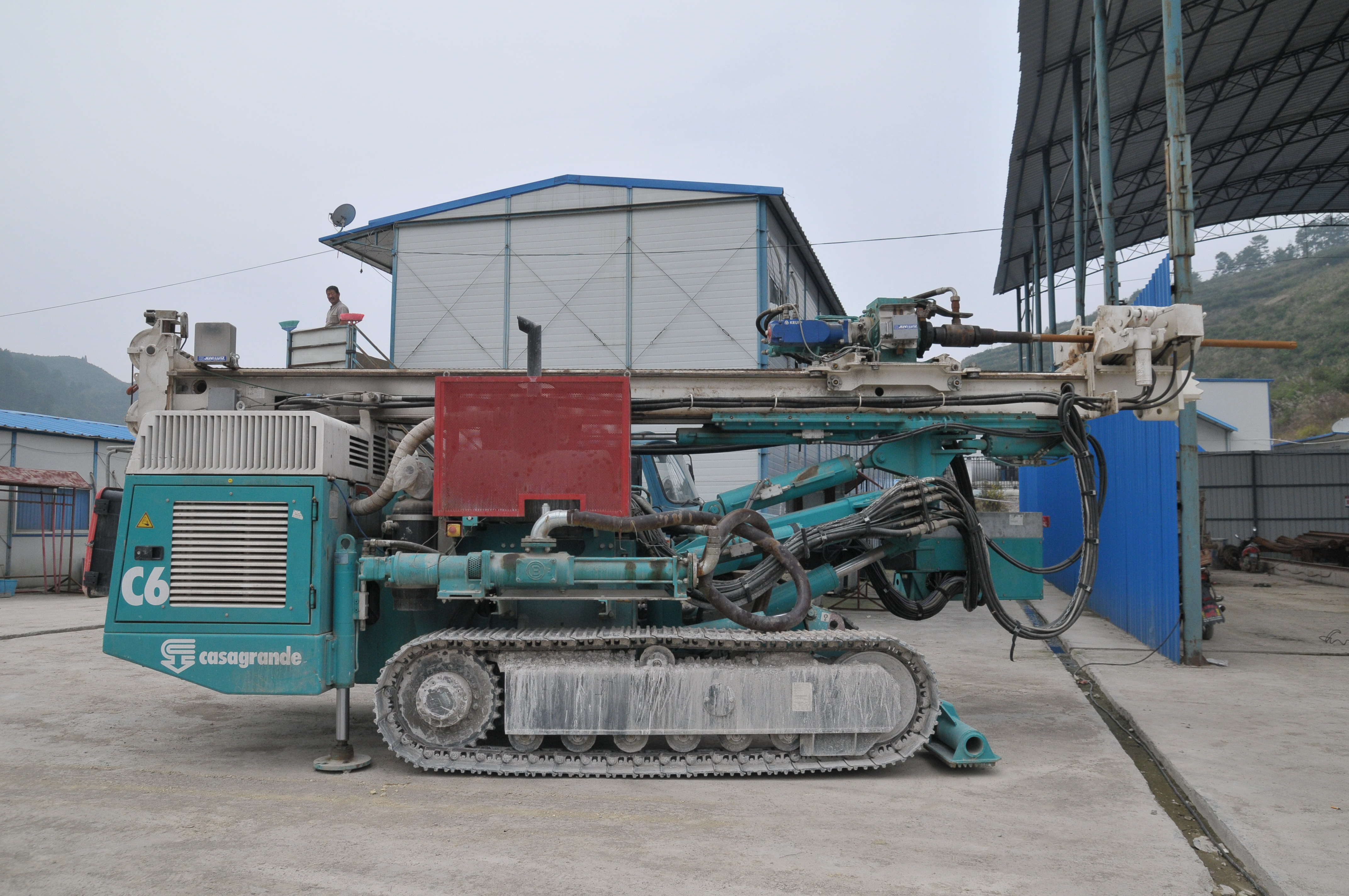 意大利C6多功能鉆機(jī)